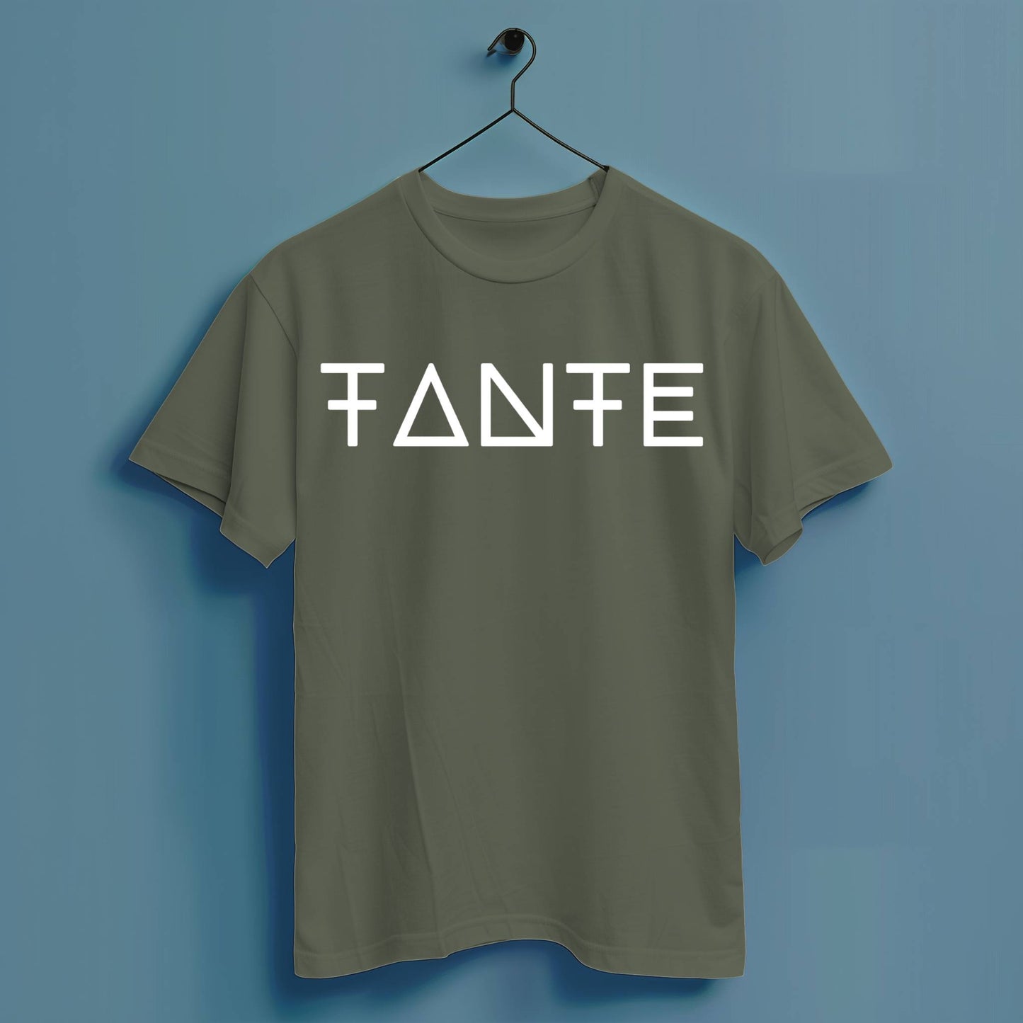 Tante Abstrakt - Hochwertiges T-Shirt 100% Baumwolle
