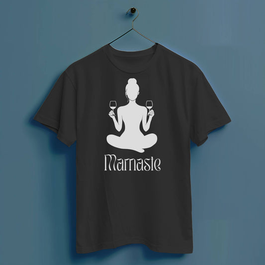 Mama Yoga Weinglas - Hochwertiges T-Shirt 100% Baumwolle
