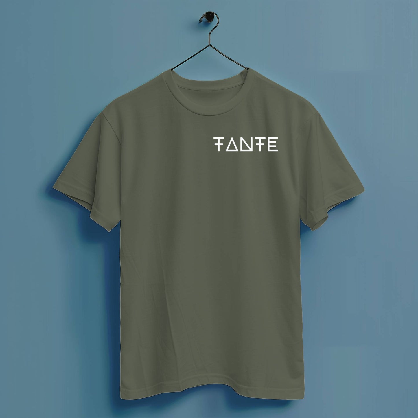 Tante Abstrakt - Hochwertiges T-Shirt 100% Baumwolle