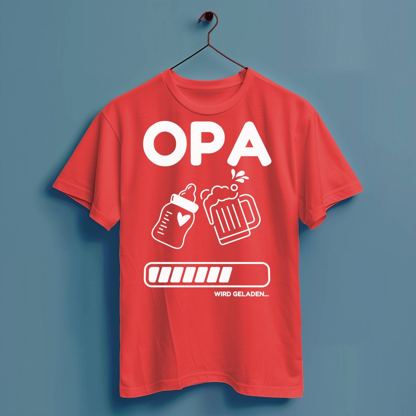 Opa wird geladen - Hochwertiges T-Shirt 100% Baumwolle